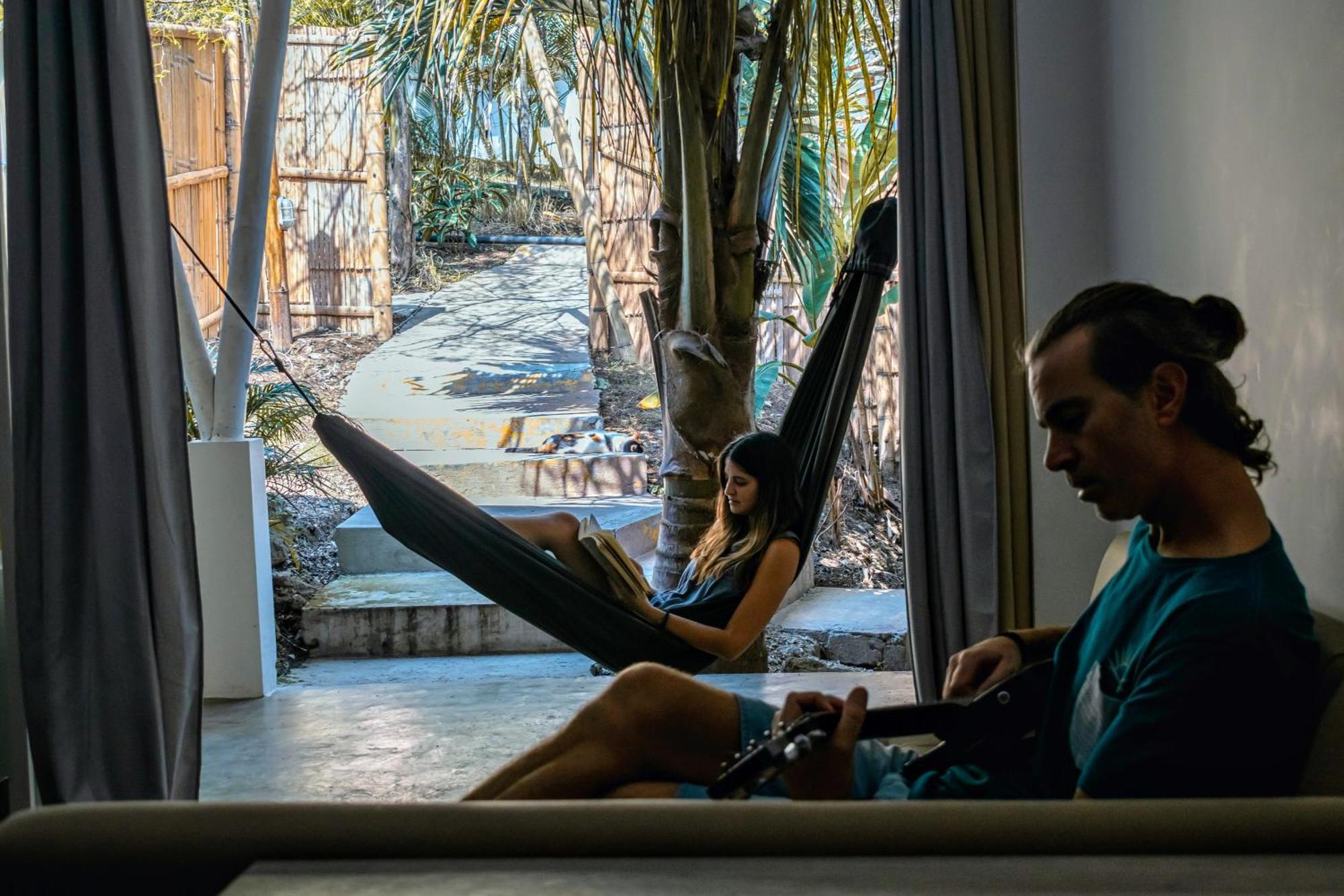 Me Hotel & Villas - Montanita Estates Phòng bức ảnh