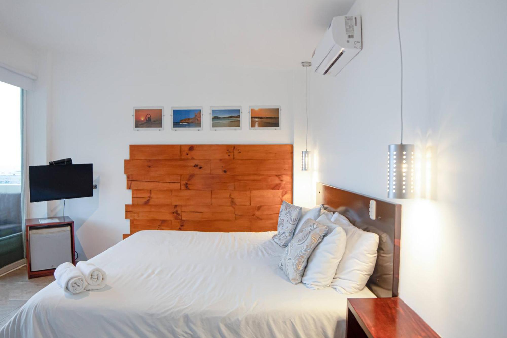Me Hotel & Villas - Montanita Estates Phòng bức ảnh